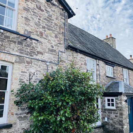 The Bluebell Country Inn, Crickhowell Dış mekan fotoğraf