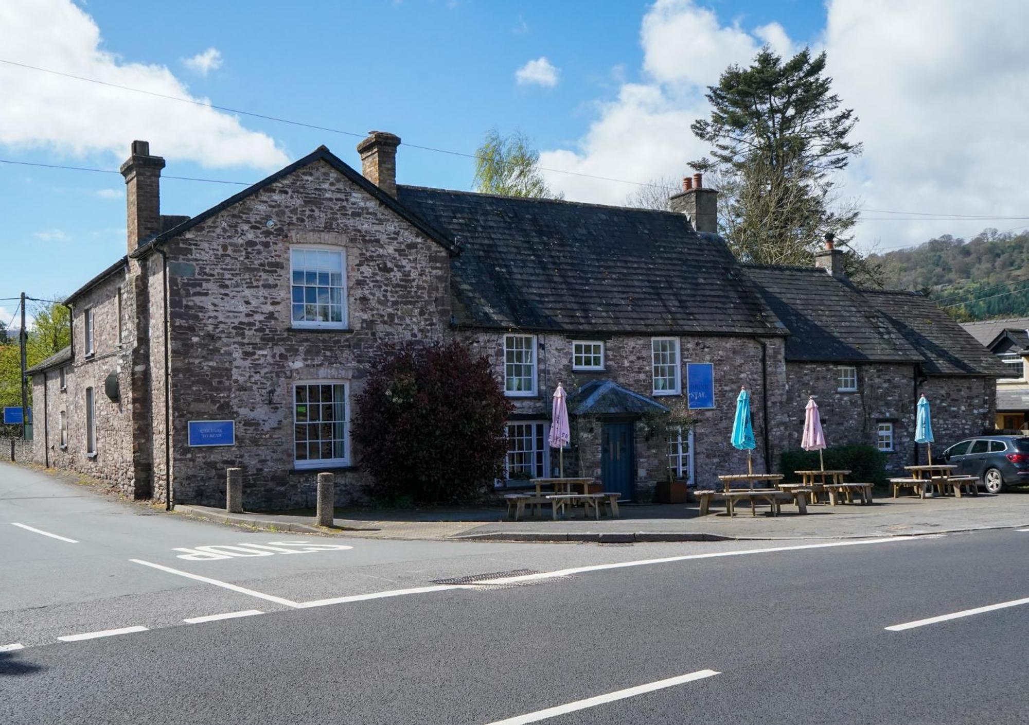 The Bluebell Country Inn, Crickhowell Dış mekan fotoğraf