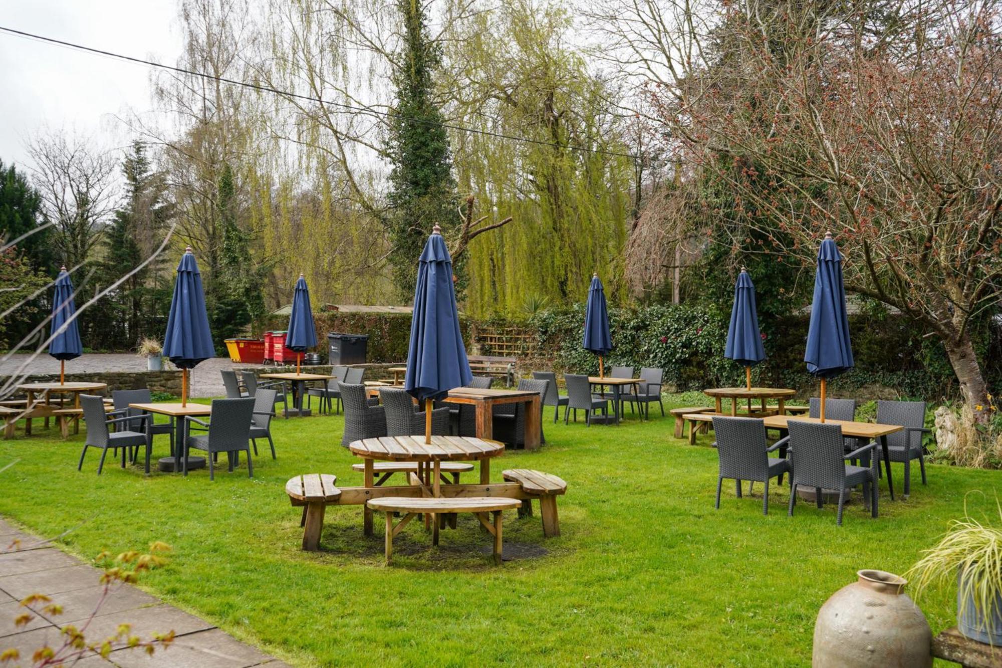 The Bluebell Country Inn, Crickhowell Dış mekan fotoğraf