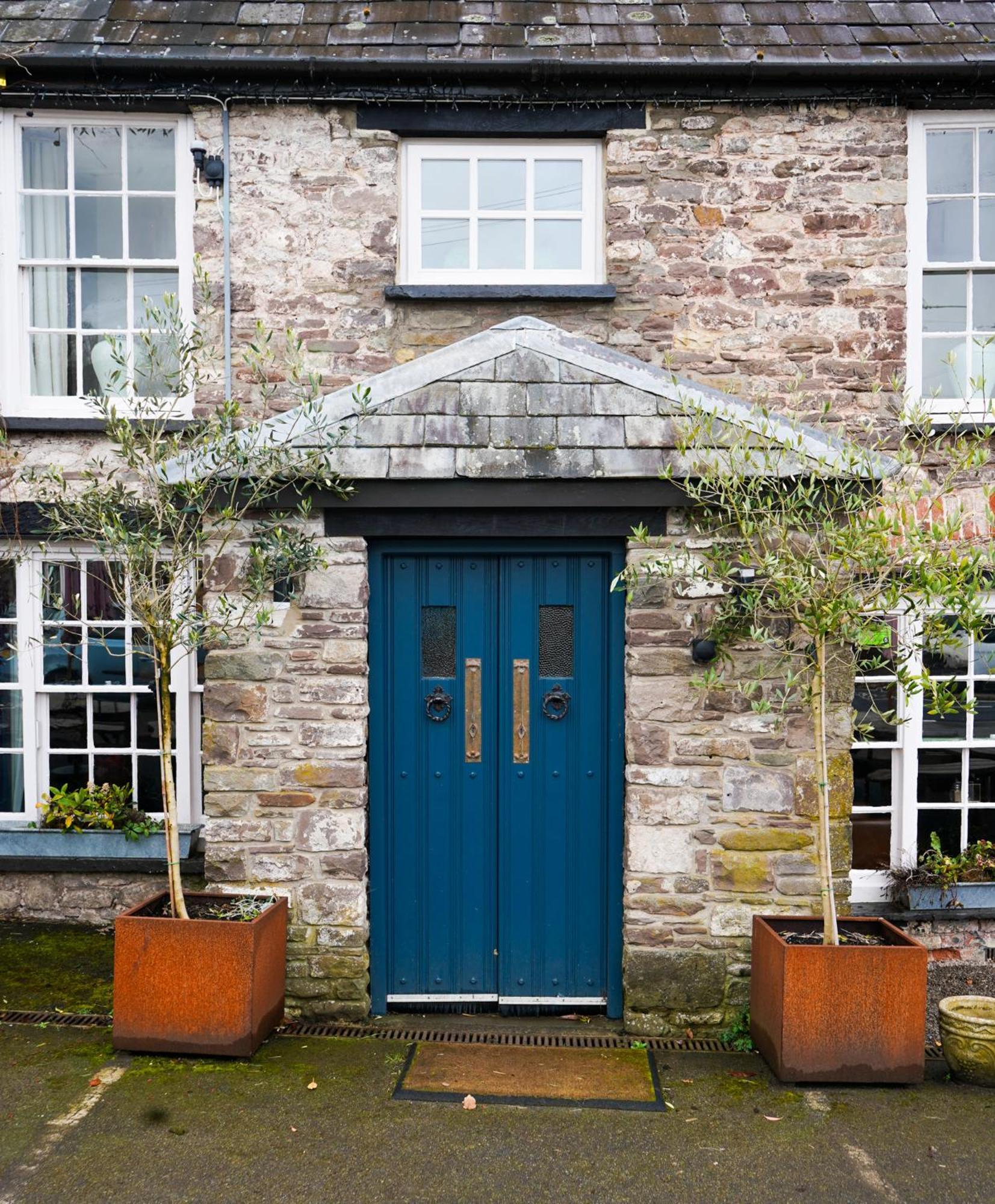 The Bluebell Country Inn, Crickhowell Dış mekan fotoğraf